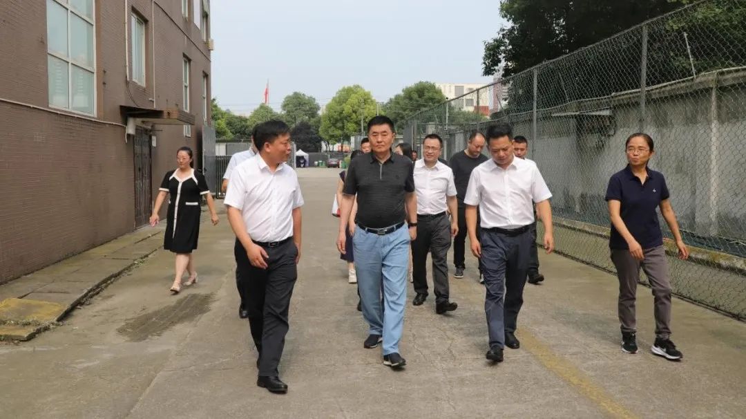 省GCGC黄金城集团辅导带队调研锦弘集团文印中心保密命题阅卷印造基地